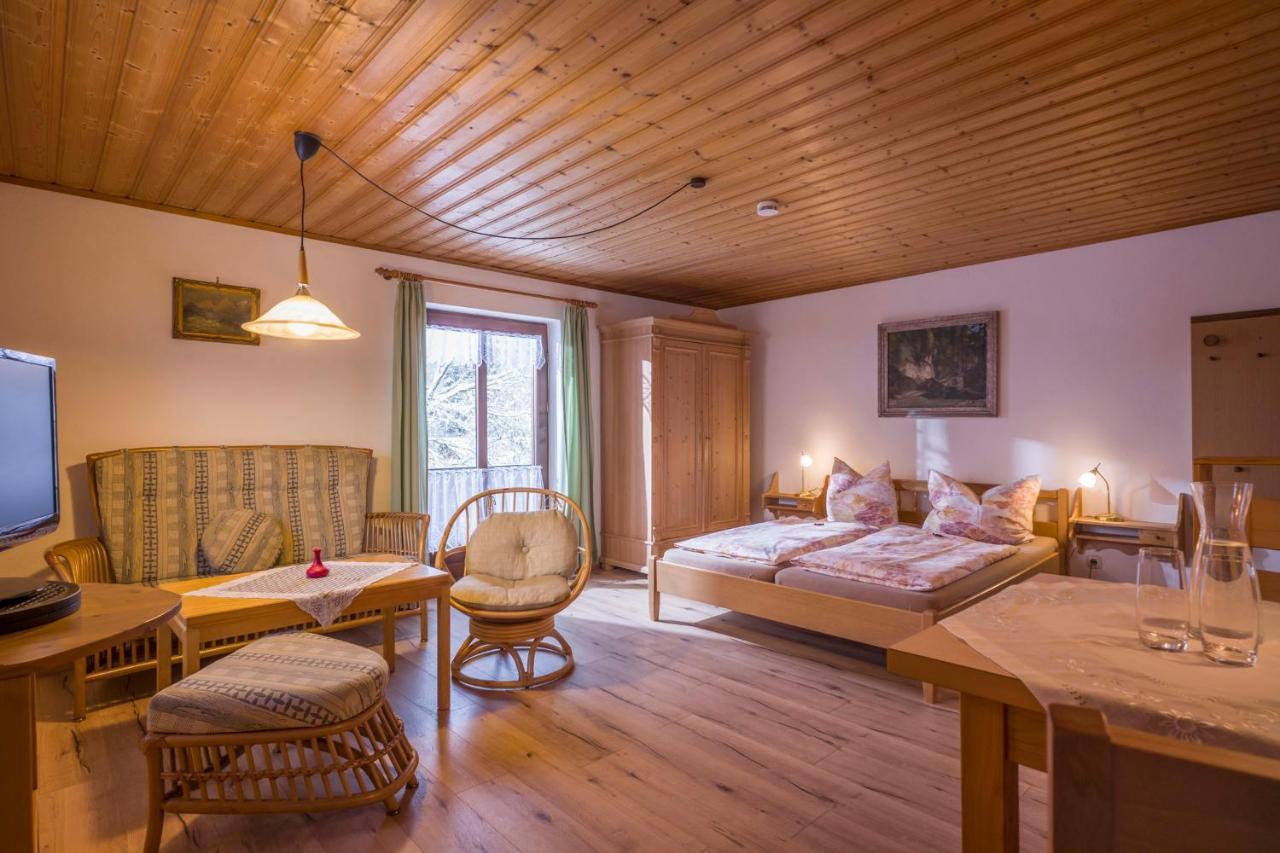 Haus Enzian Appartement Oberaudorf Buitenkant foto